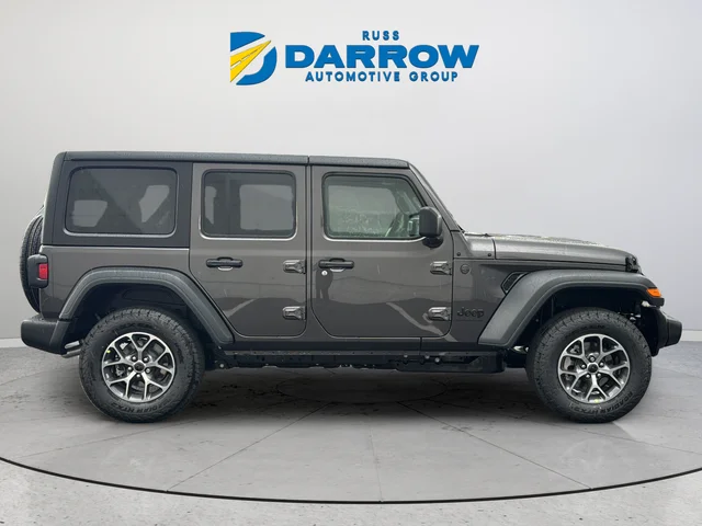 New 2026 Granite Crystal Metallic Clear-Coat Exterior Paint Jeep Sport S image 6