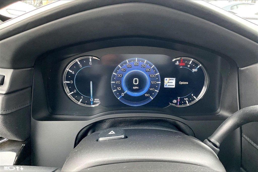 2018 CADILLAC ESCALADE - Image 17