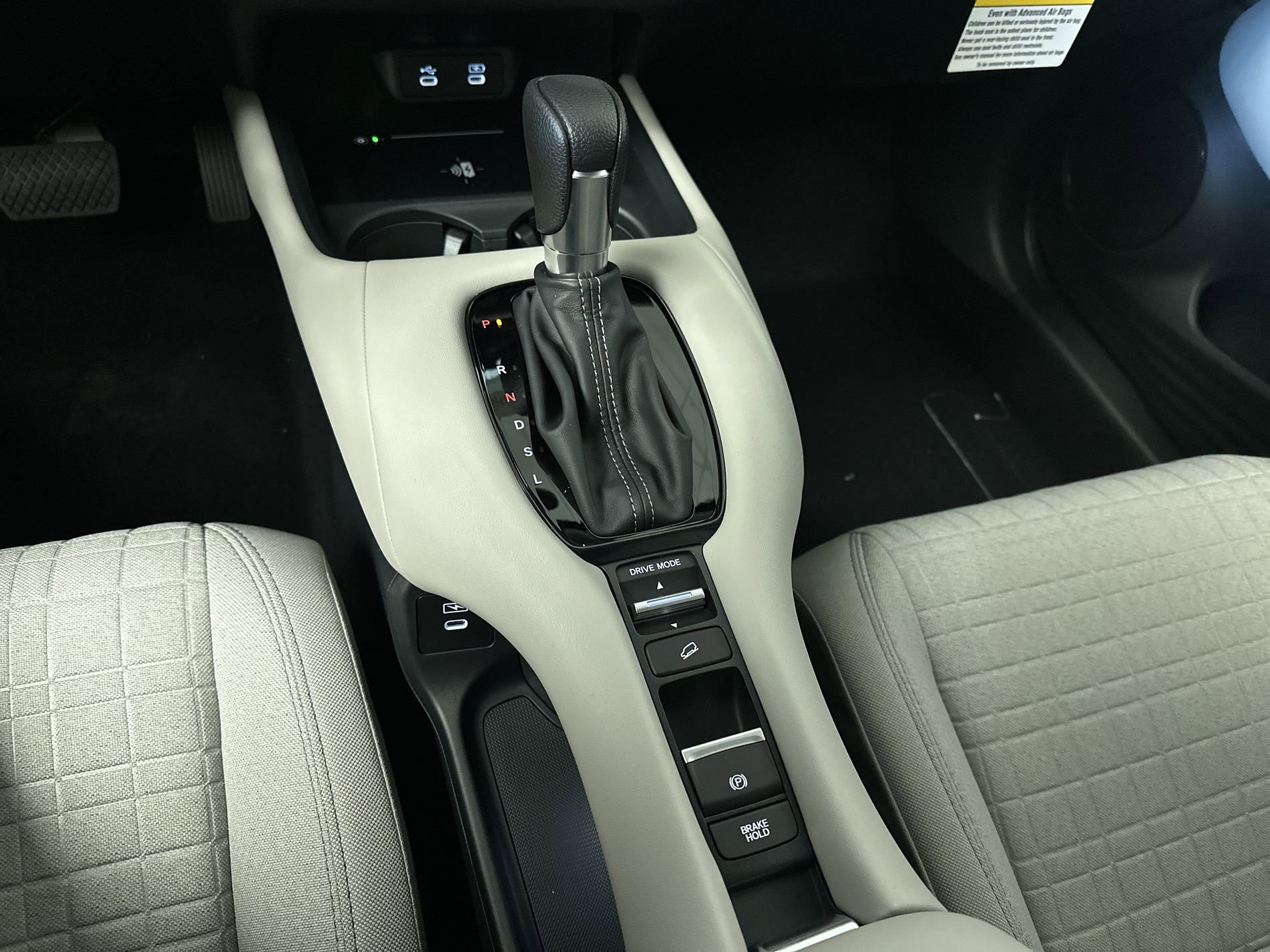 New 2026 Platinum White Pearl Honda LX image 20