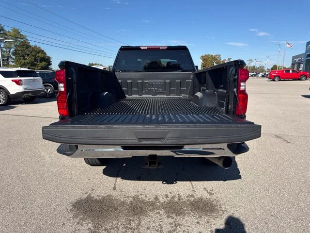 Used 2025 Black Chevrolet LT image 14