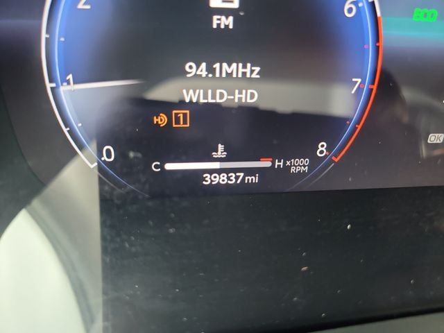 Used 2024 White Toyota Platinum image 32