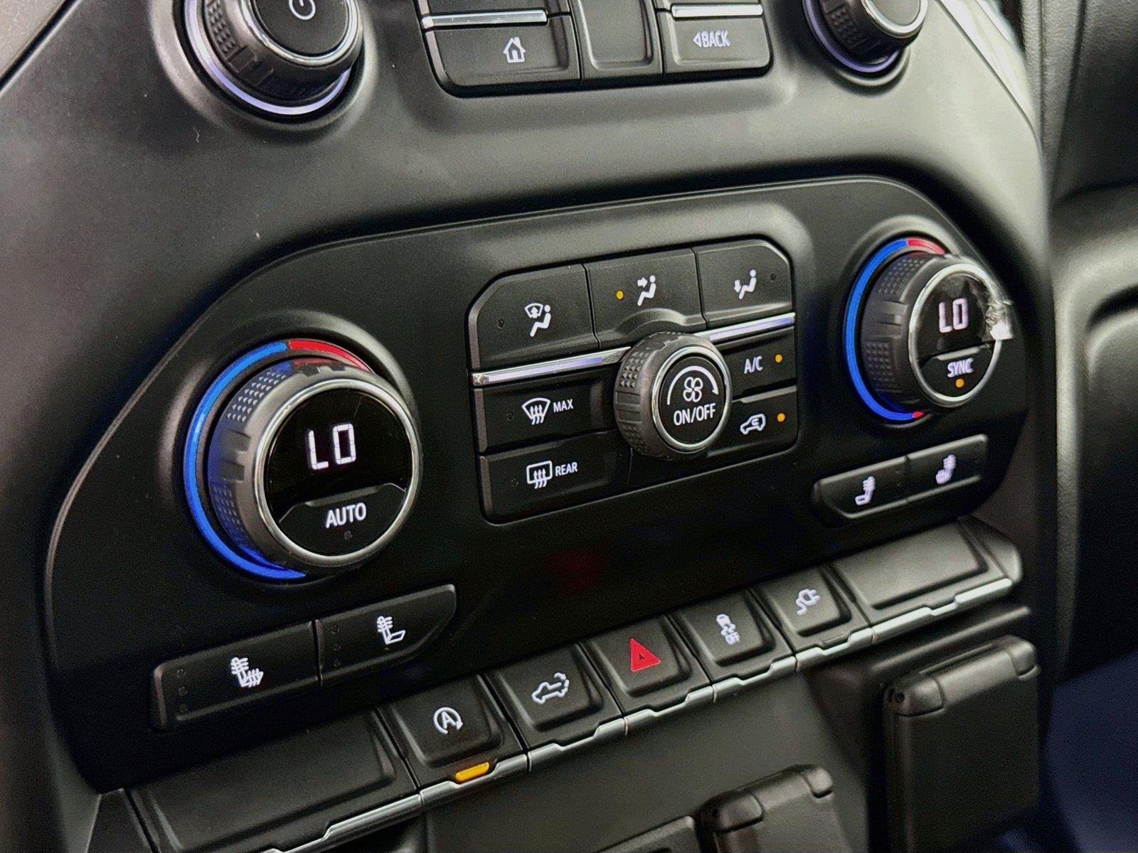 Used 2020 SUMMIT WHITE Chevrolet LT image 16