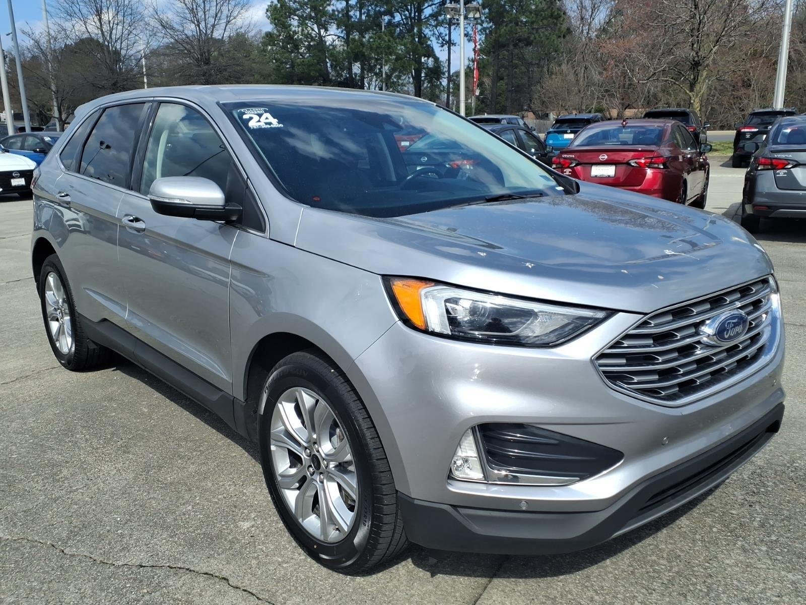 Used 2024 Iconic Silver Metallic Ford Titanium image 3