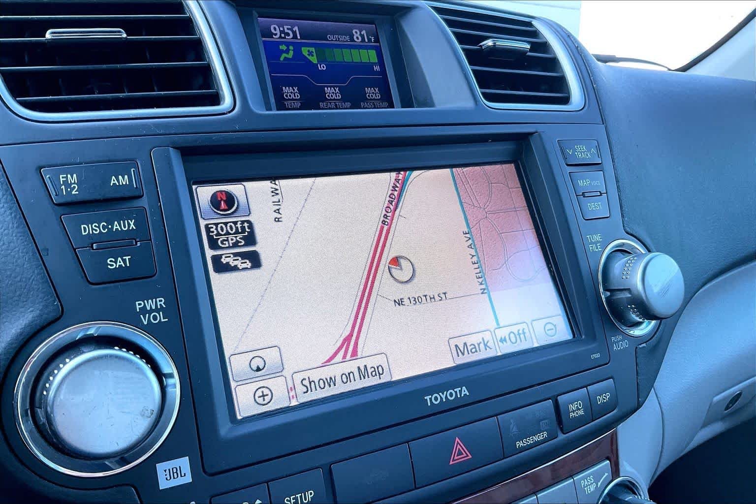 Used 2012 Black Toyota Limited image 29