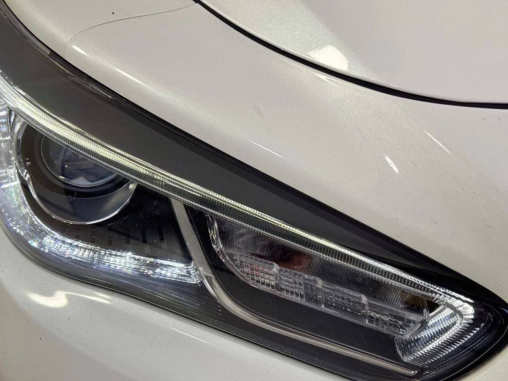 Used 2019 Majestic White INFINITI LUXE image 41