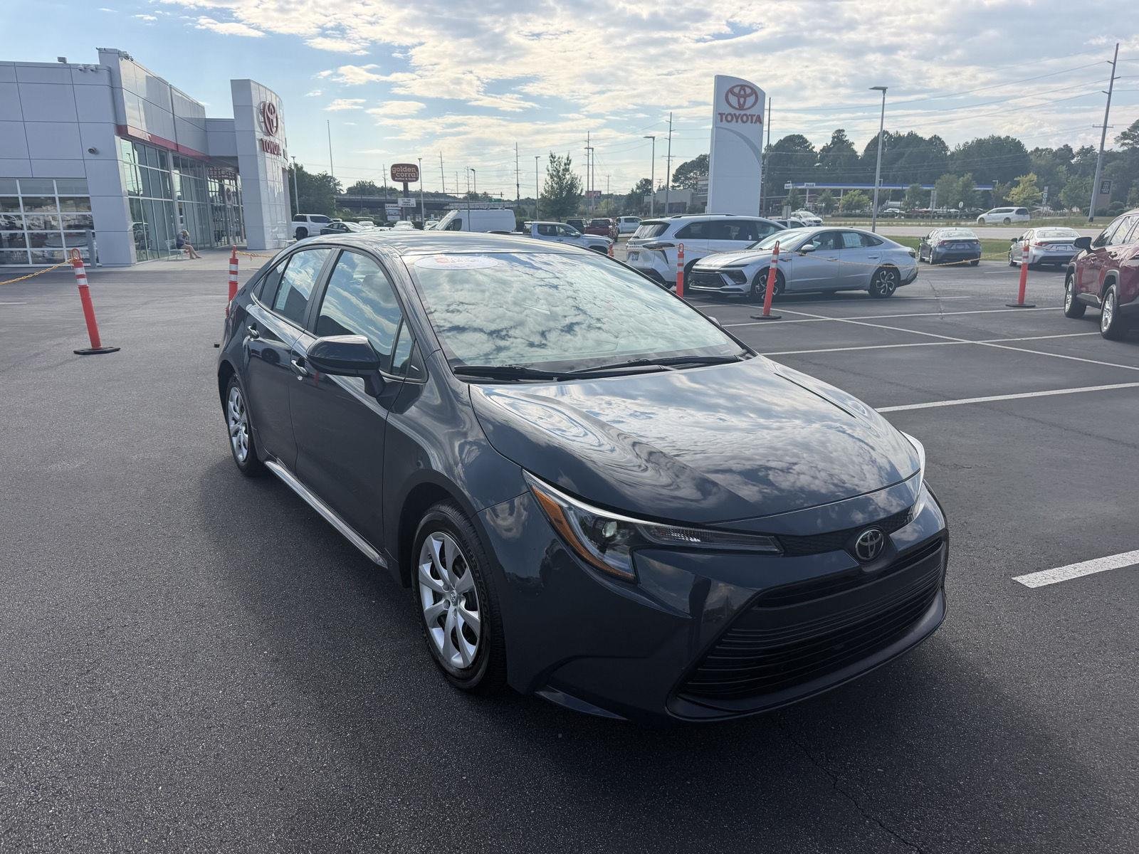 Used 2026 Underground Toyota LE image 3