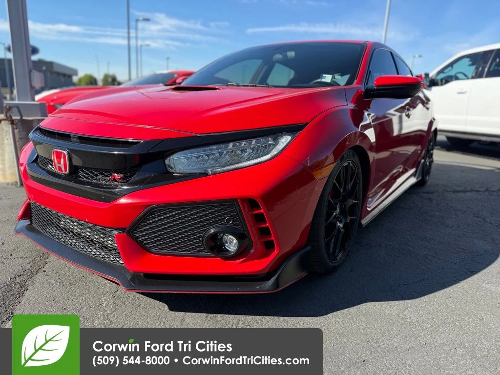 Used 2019 Rallye Red Honda Touring image 4