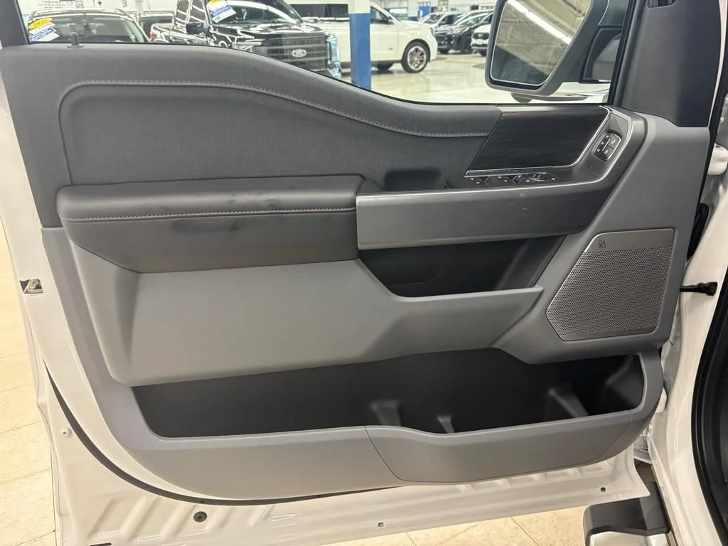 New 2026 Star White Metallic Tri-Coat Ford Lariat® image 10