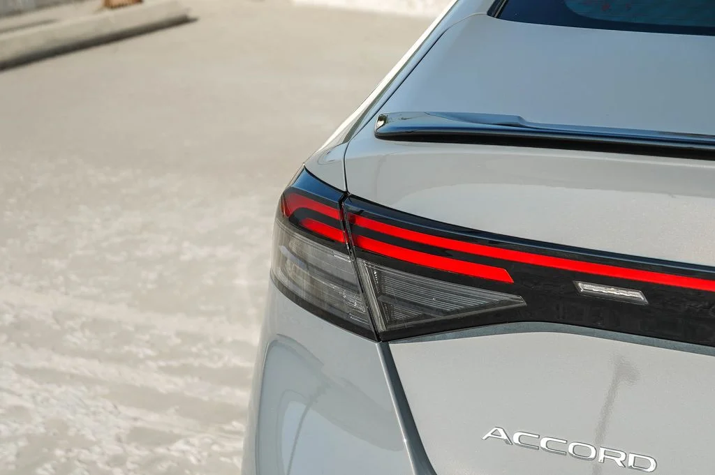 2023 Honda Accord Hybrid Sport - Photo 7