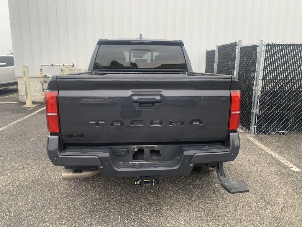 Used 2024  Toyota TRD Off-Road image 3