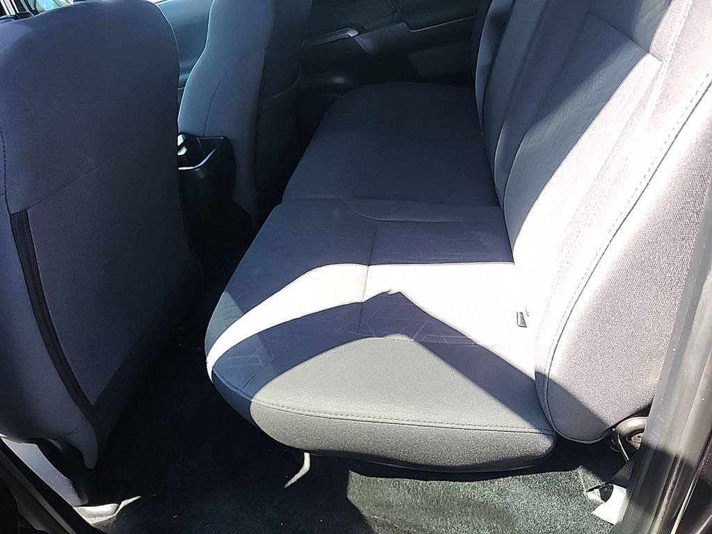 2019 Toyota Tacoma TRD Sport - Photo 9