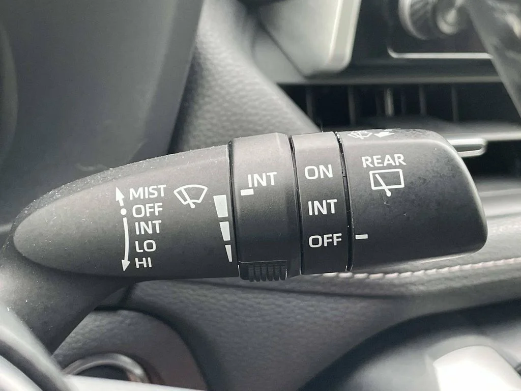 2023 Toyota RAV4 XLE Premium - Photo 35