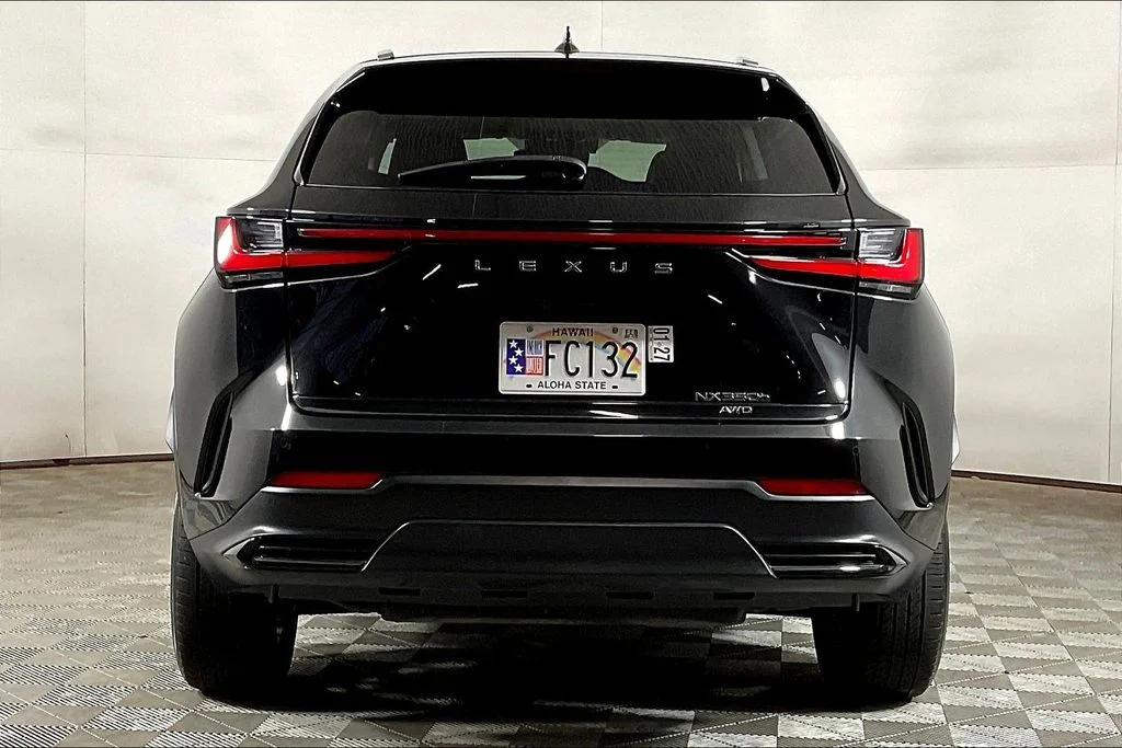 Used 2023 Black Lexus 350h Premium image 3