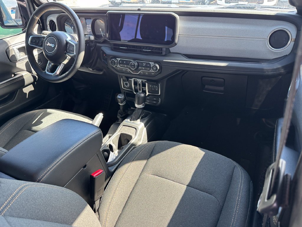 Used 2024 Black Jeep Sahara 4xe image 11
