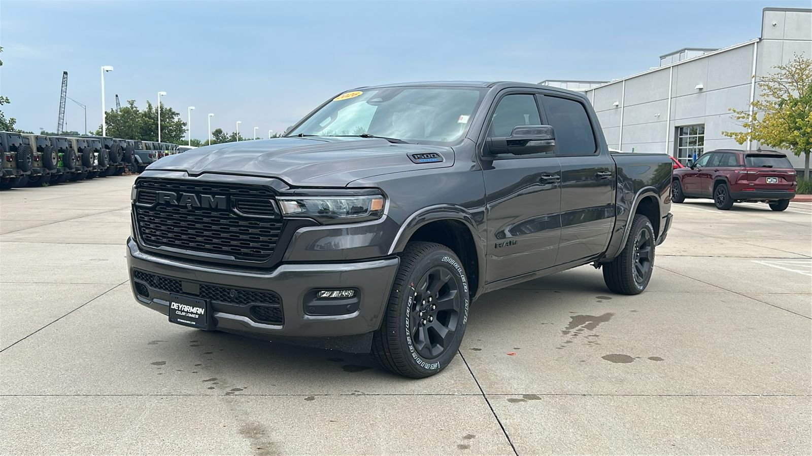 New 2026 Granite Crystal Metallic Clear-Coat Exterior Paint RAM Big Horn/Lone Star image 8