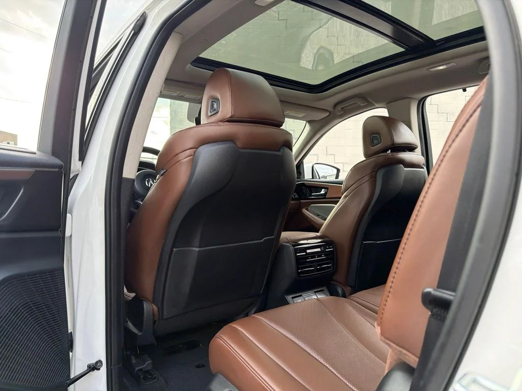 Used 2024 White Acura Technology image 29
