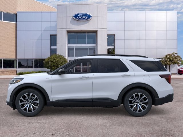New 2026 White Metallic Ford ST-Line image 3