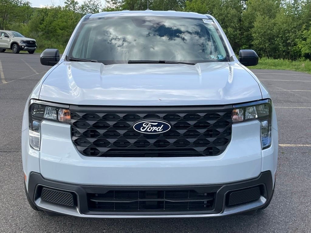 New 2026 Space White Metallic Ford XLT image 30