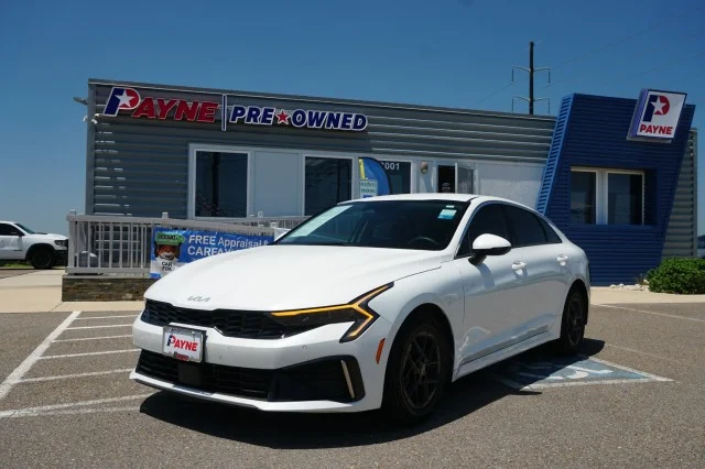 2025 Kia K5 LXS