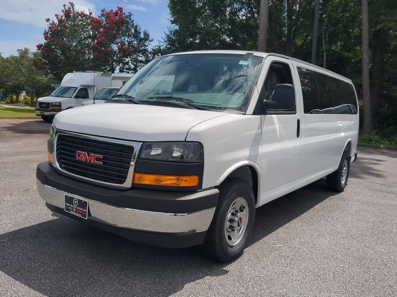 New 2026 Summit White GMC LS image 4