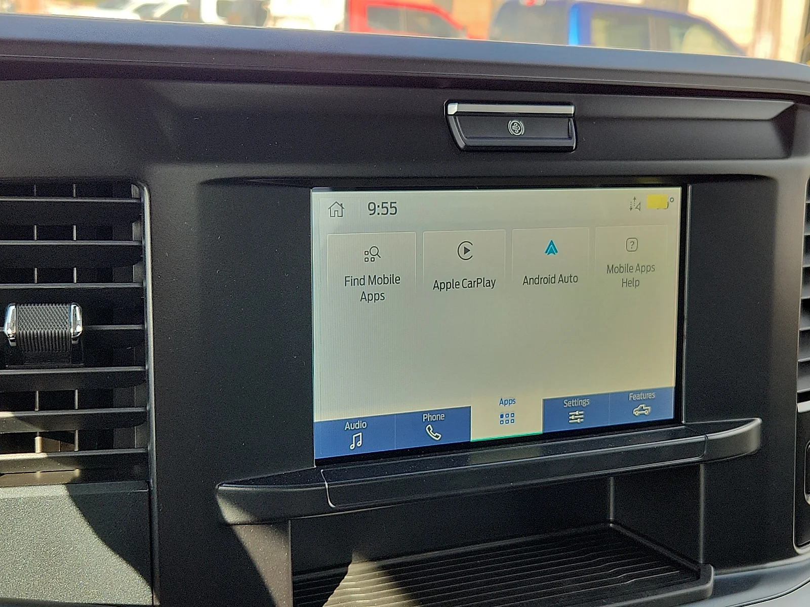 New 2027 Oxford White Ford XLT image 23