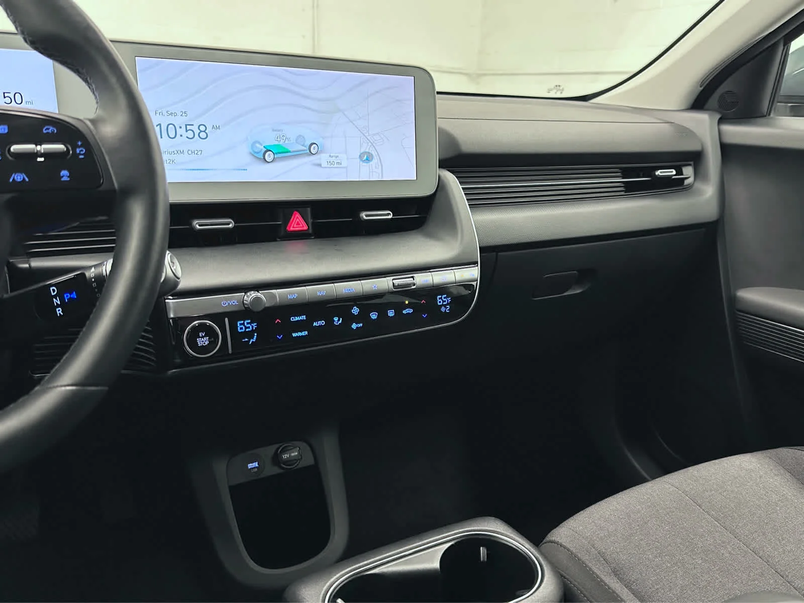 Used 2024 Digital Teal Hyundai SEL image 28