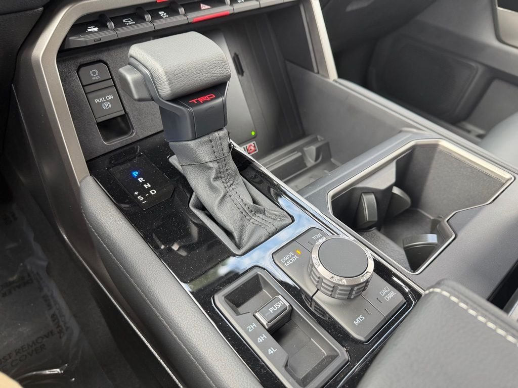 2026 Toyota Tundra Limited - Photo 23