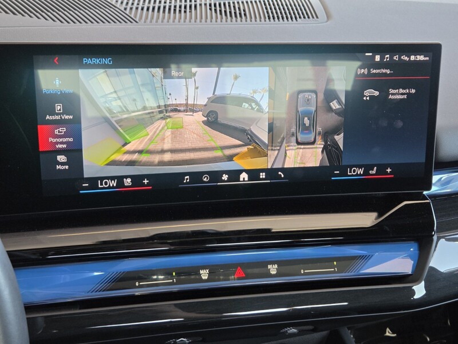 2025 BMW i5 M60 - Photo 30