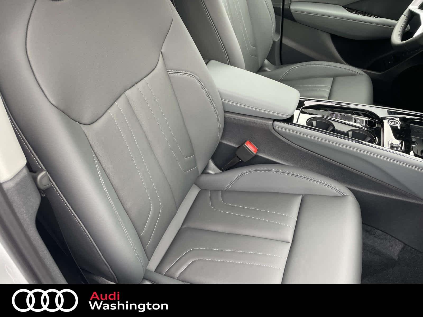 New 2026 2Y2Y/White Audi S line image 24