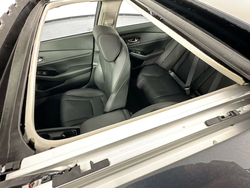 2026 Honda Accord Hybrid Touring - Photo 9