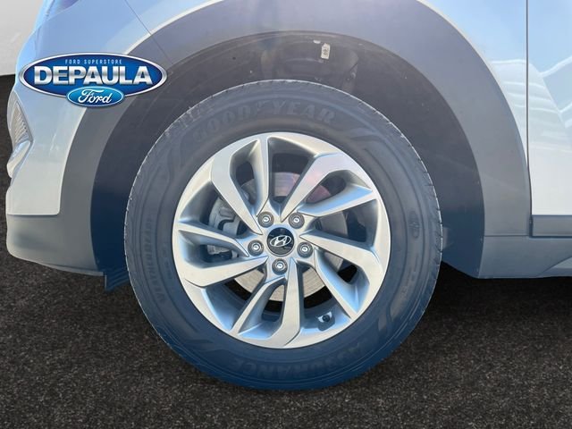Certified Used 2018 Silver Hyundai SE image 18