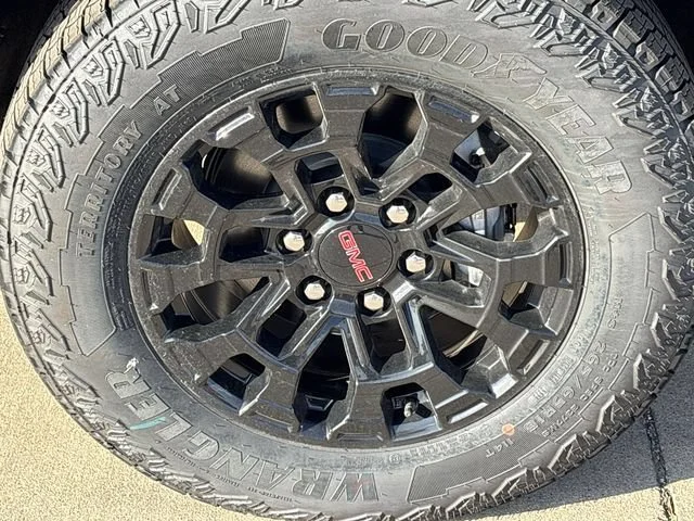 2026 GMC Canyon Elevation - Photo 10