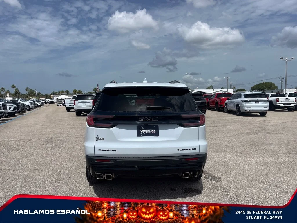 New 2026 Glacier White Tricoat GMC Elevation image 6