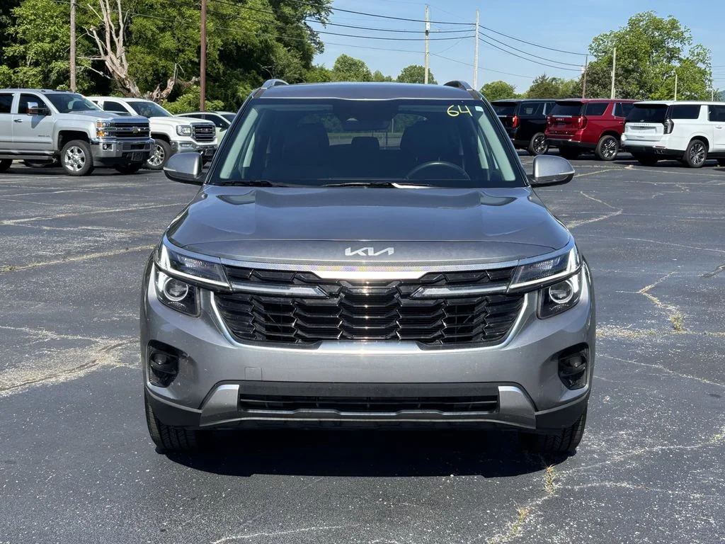 Used 2025 Gray Kia EX image 5