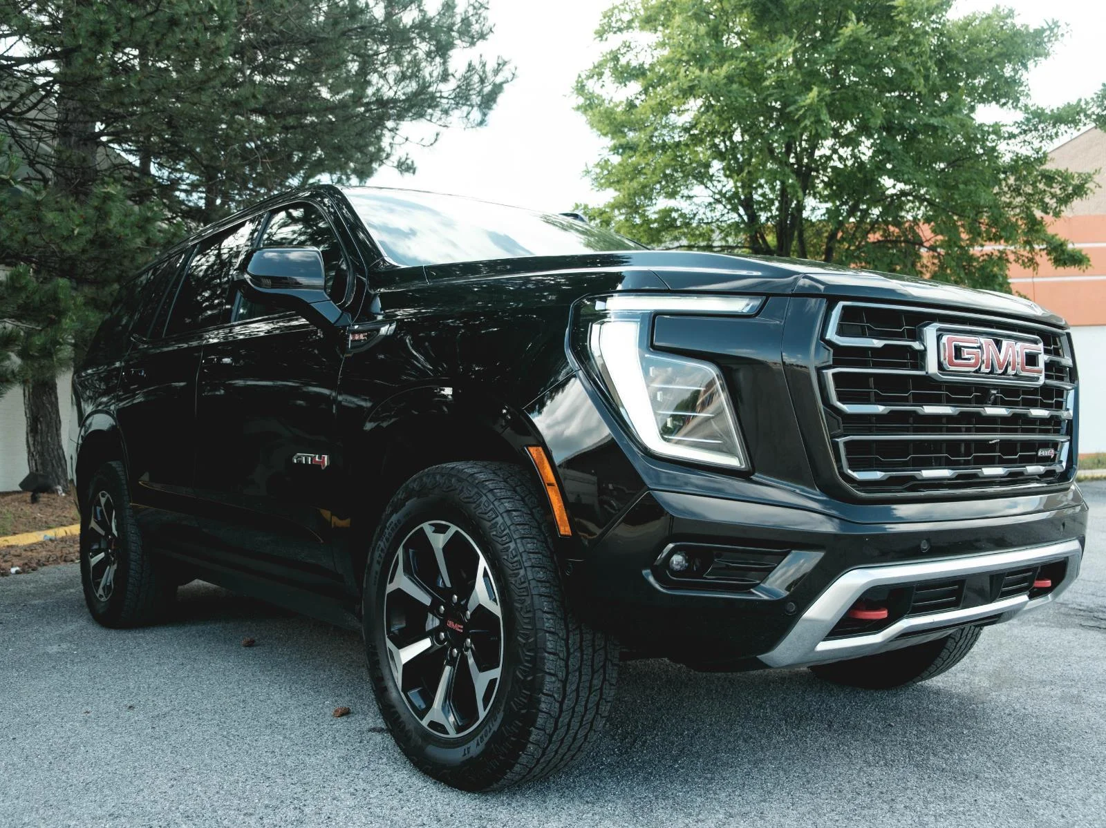 Used 2026 Onyx Black GMC AT4 image 46