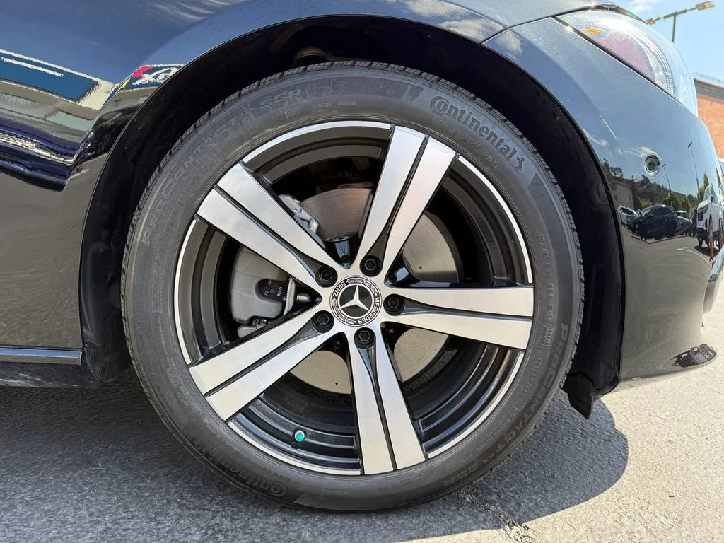 Used 2025 Black Mercedes-Benz C 300 image 13