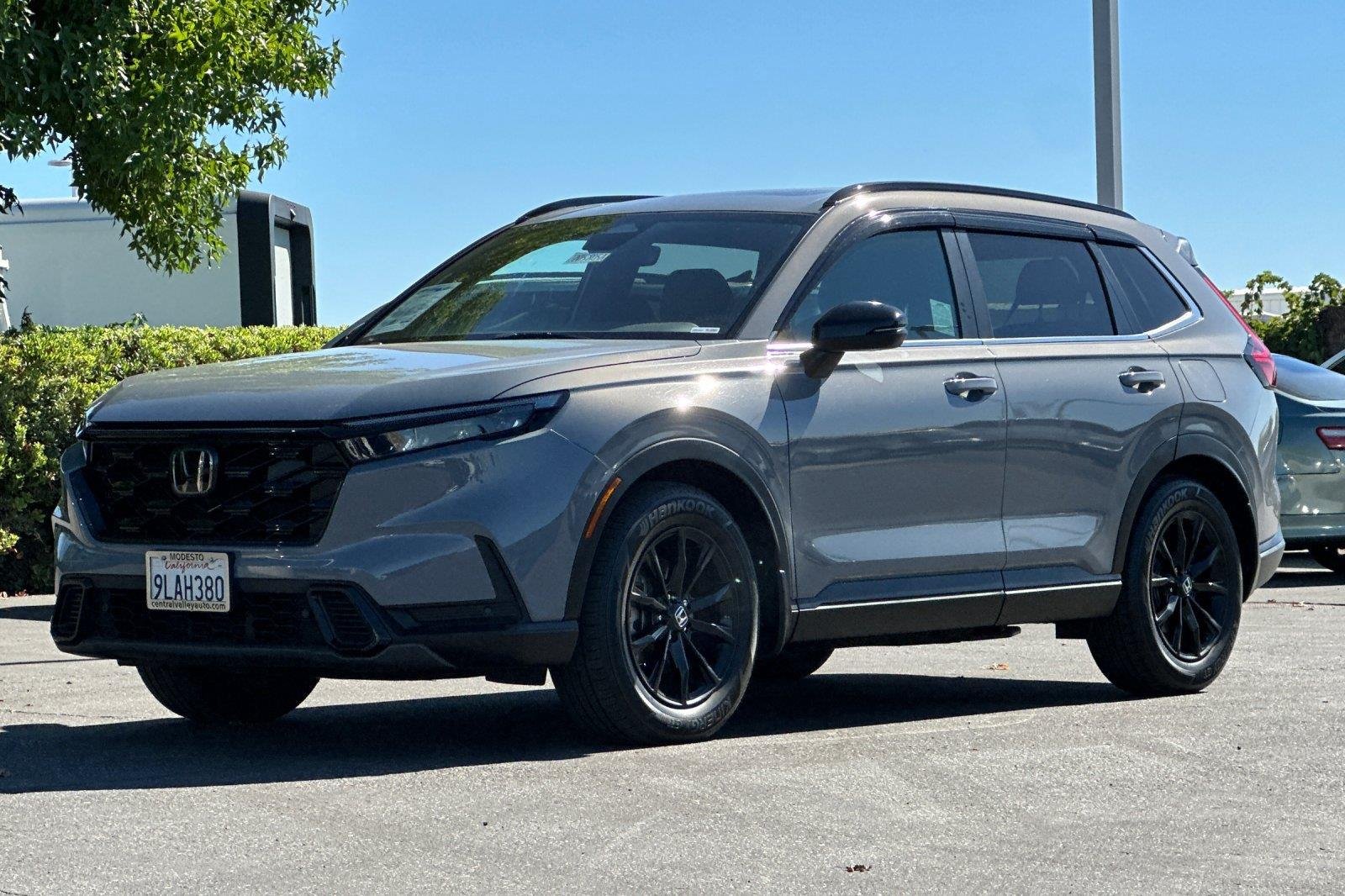 Used 2024 Urban Gray Pearl Honda Sport-L image 8