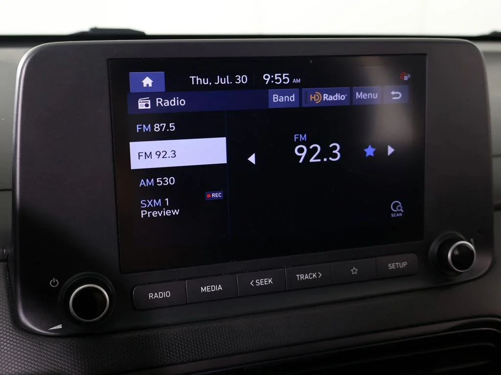 Used 2022 Gray Hyundai SEL image 47