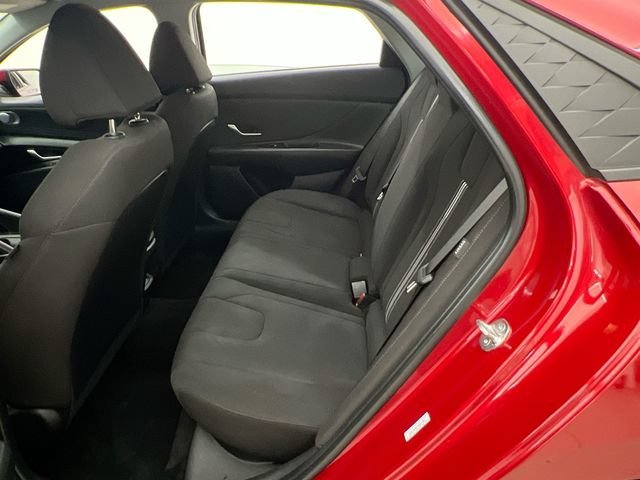 2024 Hyundai Elantra SEL - Photo 11