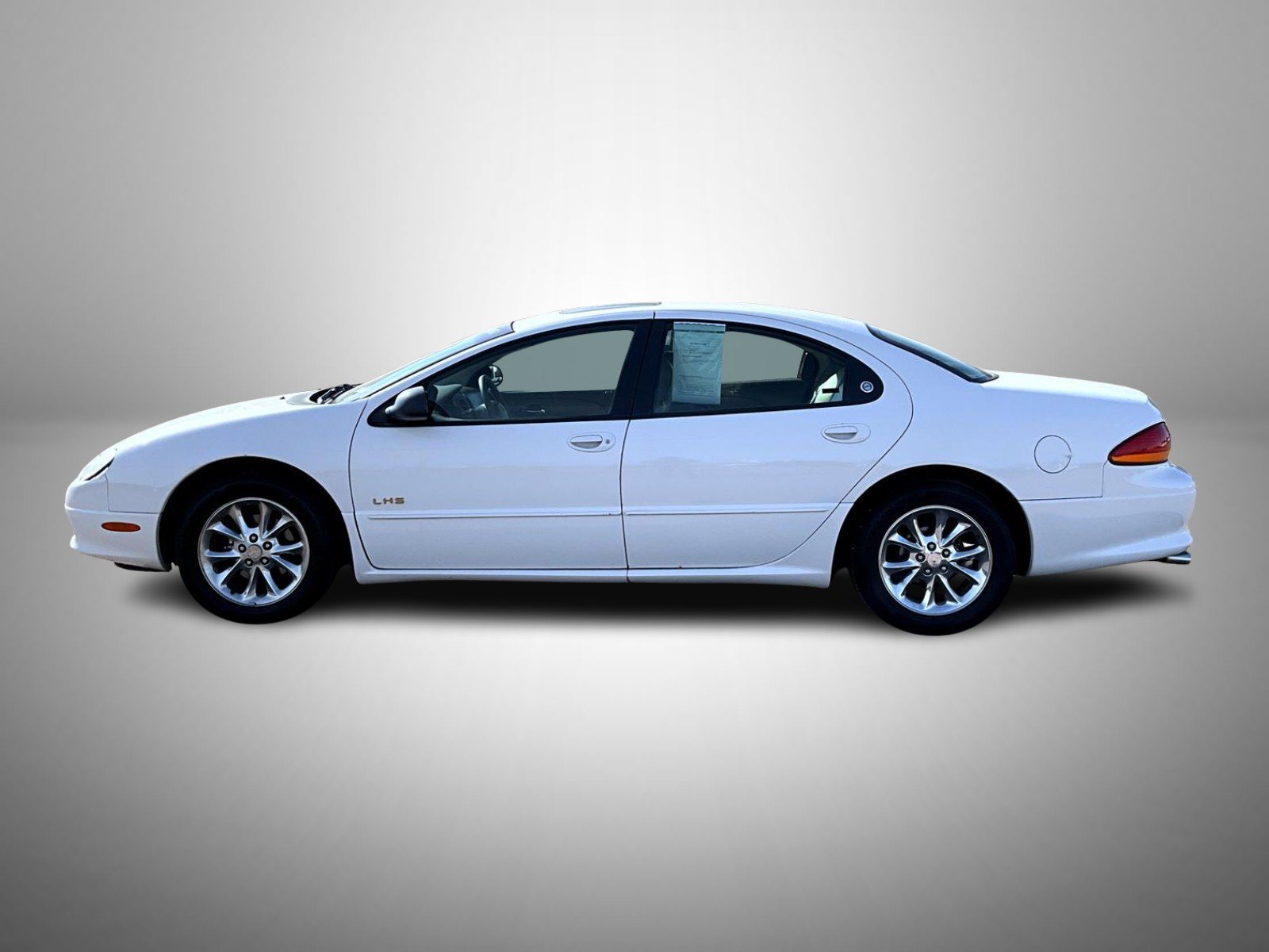 Used 1999 White Chrysler Base image 9