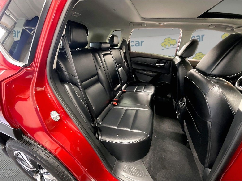 Used 2023 Red Nissan SL image 16