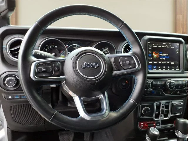 Used 2023 Silver Jeep Rubicon 4xe image 3