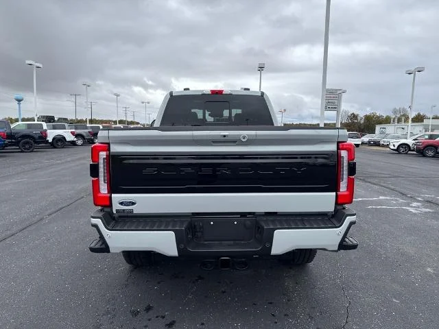 2026 Ford F-350 Super Duty Platinum - Photo 34