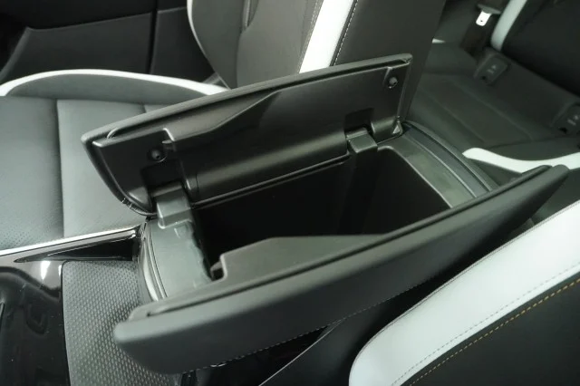 New 2026 Summit White Buick Sport Touring image 38