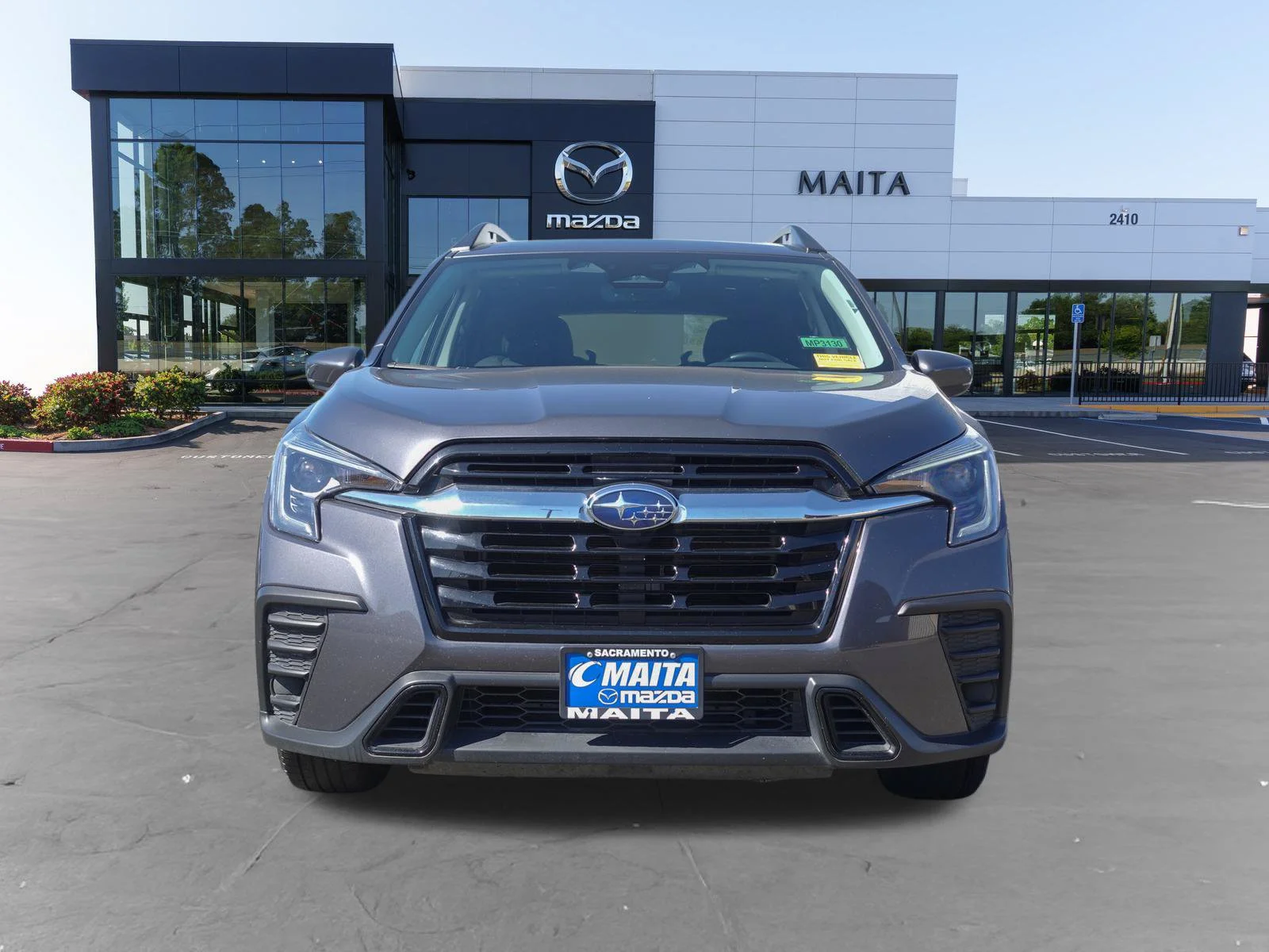 Used 2025 Magnetite Gray Metallic Subaru Premium image 8