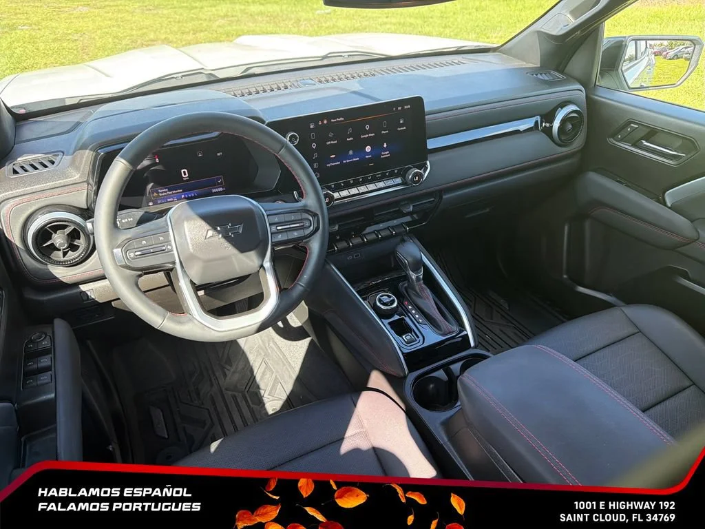 Used 2023 SUMMIT WHITE Chevrolet 4WD Z71 image 25