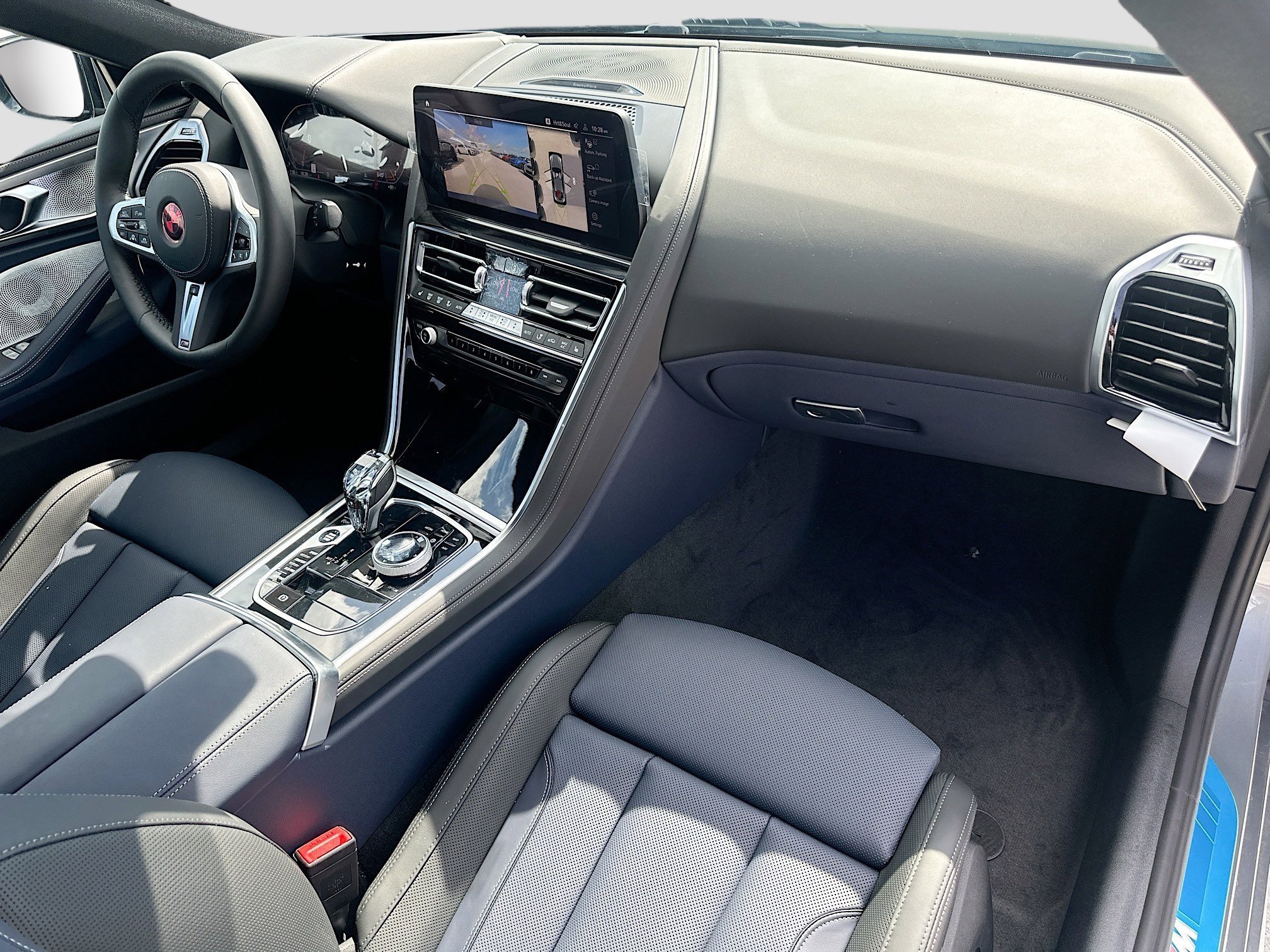 2026 BMW 8 Series 840i - Photo 24