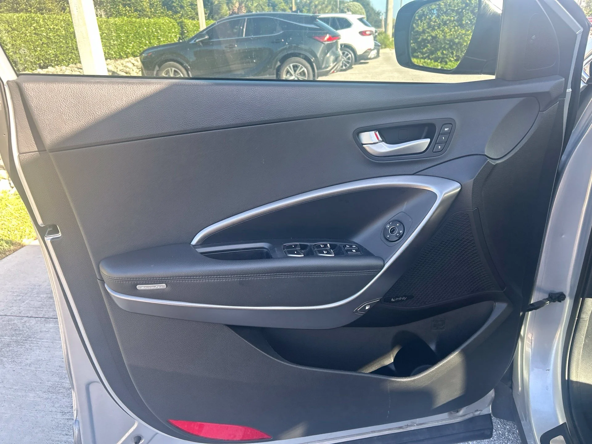 Used 2017 Sparkling Silver Hyundai 2.0T Ultimate image 11