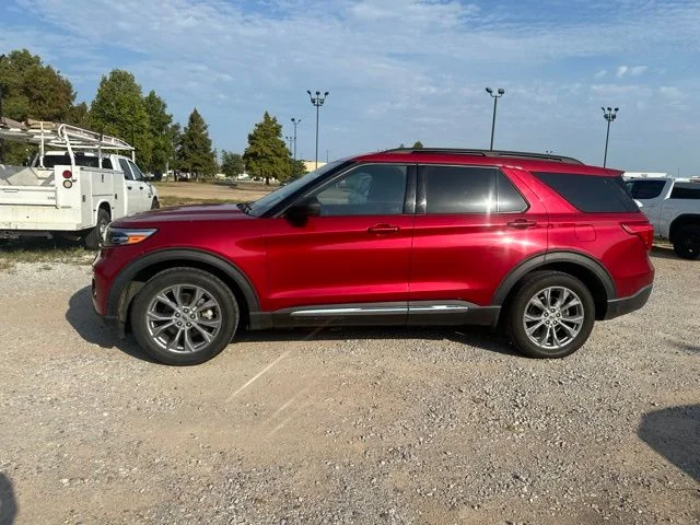 Used 2021 Red Ford XLT image 7