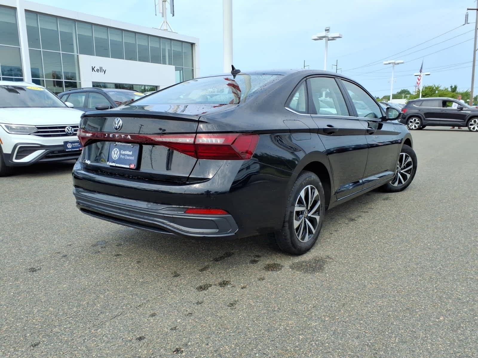 Certified Used 2025 Deep Black Pearl Volkswagen S image 5